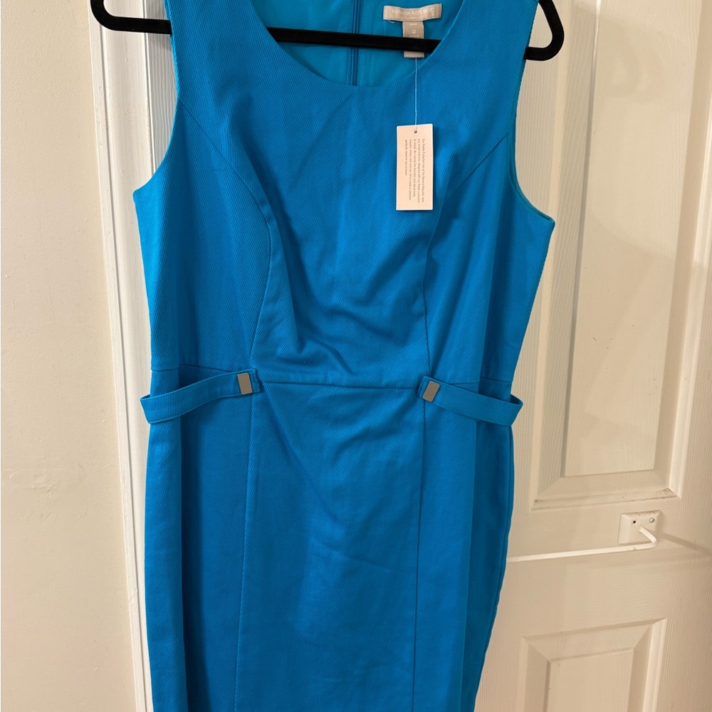 Elegant Blue Sleeveless Dress